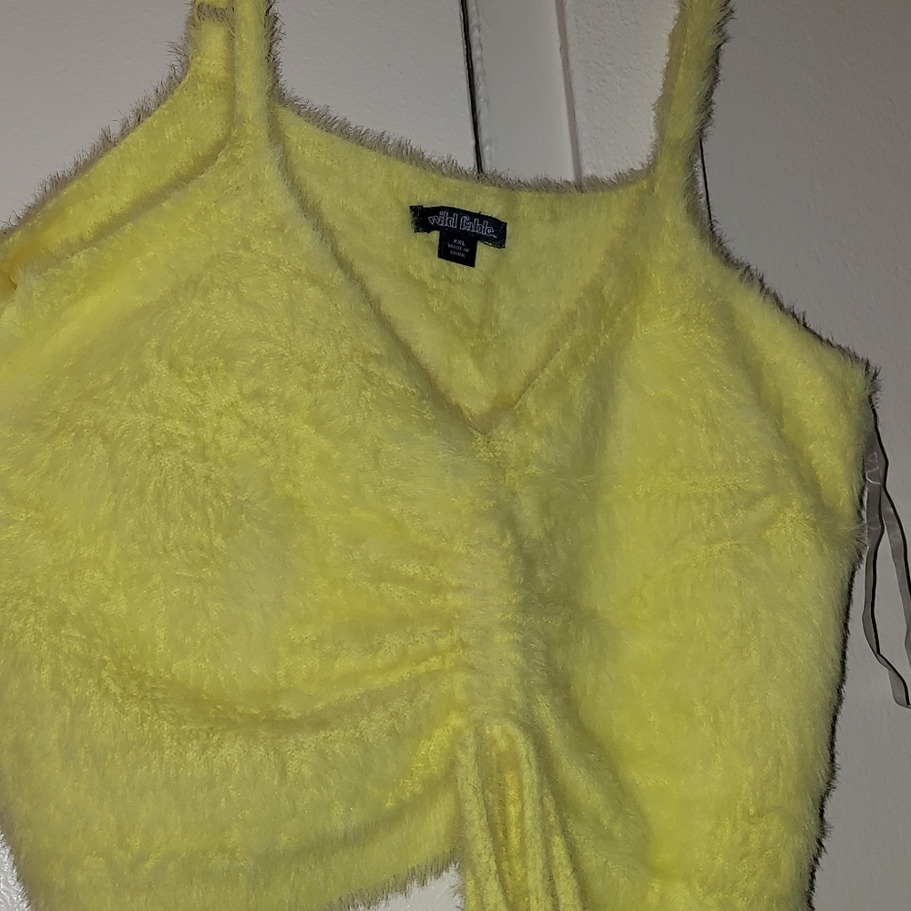 Women's ruched fuzzy crop top